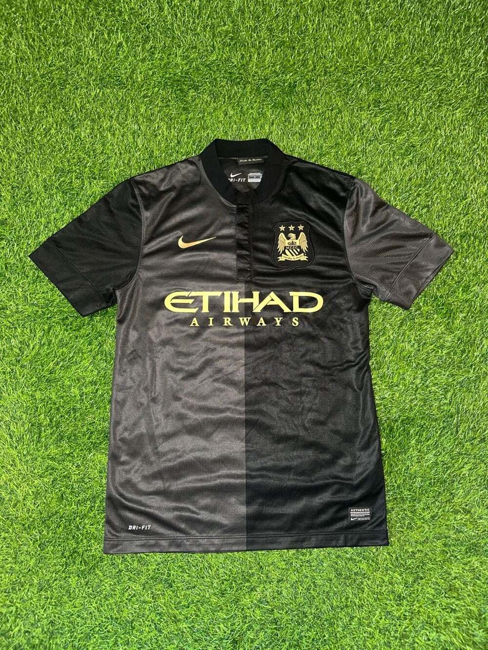 Nike Manchester City FC Soccer Jersey Size S Black Gold